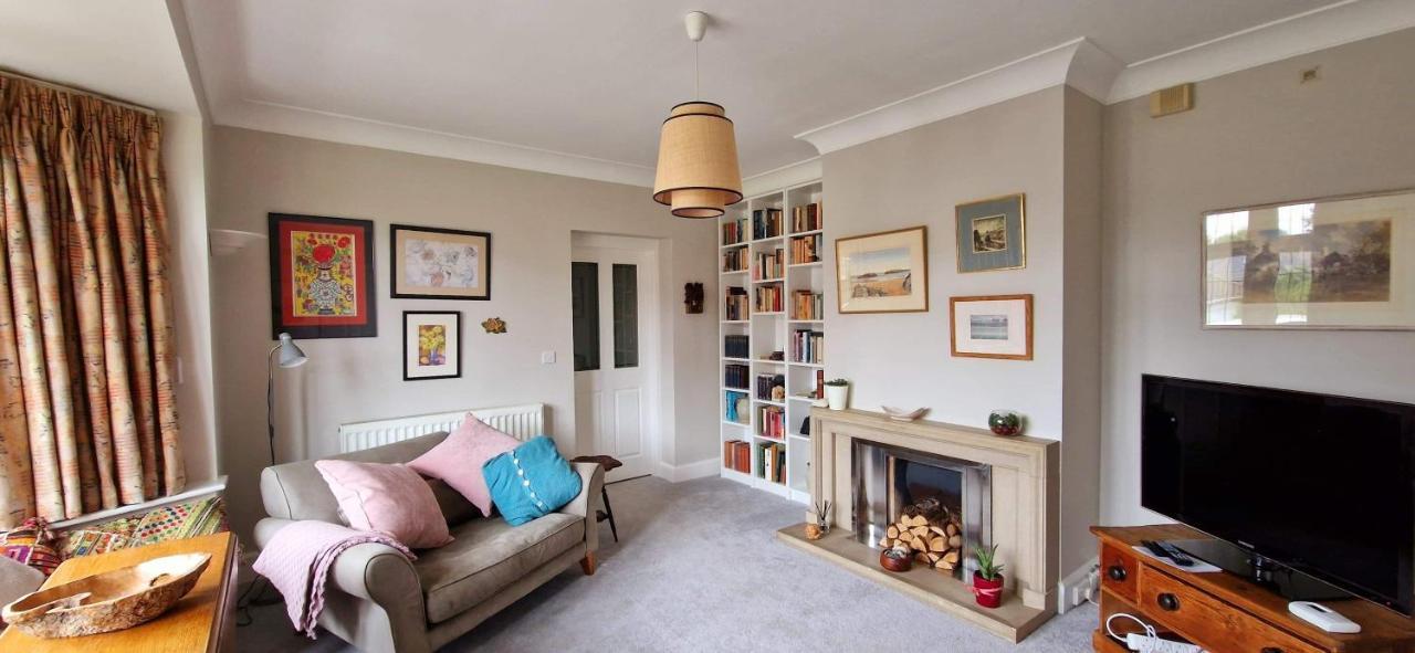 Quiet Residential Road, Short Walk To Hospital Apartment Derby